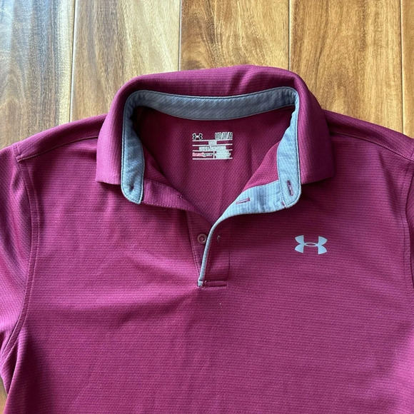 Under Armour Loose Fit Tech Golf Polo size Medium - Picture 3 of 4